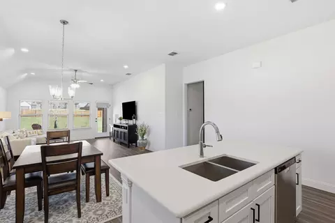 Other - 1101 Springfield Rd, Springtown, TX 76082 photo 2 of 5