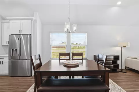 Dining - 1101 Springfield Rd, Springtown, TX 76082 photo 2 of 3