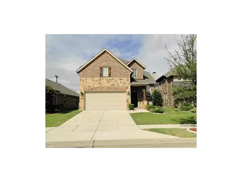 631 Kirby Dr, Argyle, TX 76226