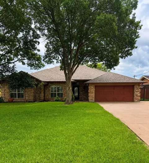 603 Panama Ct, Granbury, TX 76048