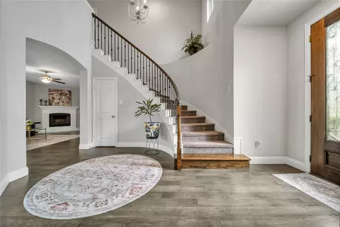 454 Hillstone Dr, Midlothian, TX 76065