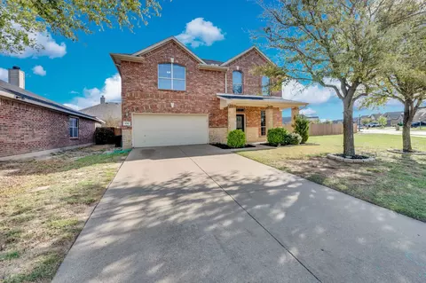136 Old Spanish Trl, Waxahachie, TX 75167