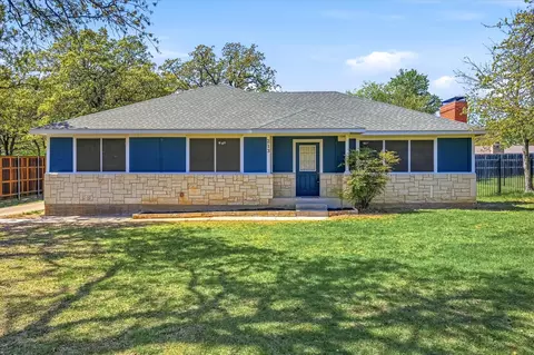 213 Hickory Ln, Hickory Creek, TX 75065