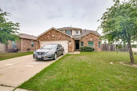 2101 Gardenia Dr, Forney, TX 75126