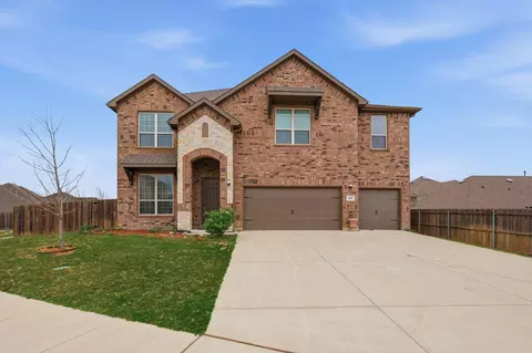 2409 Maple Stream Dr, Fort Worth, TX 76177