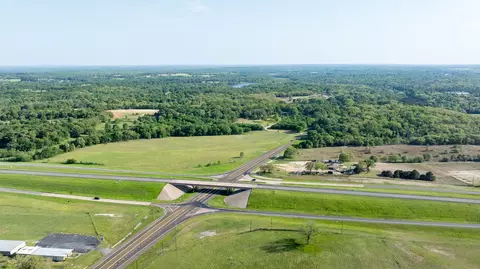 951 SE Loop 7, Athens, TX 75751 photo 6