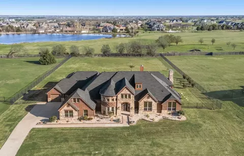 721 Kensington Dr, Rockwall, TX 75032