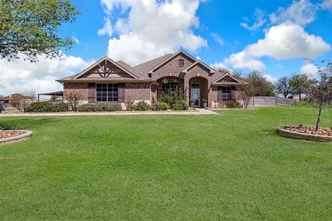 7934 Grassland Dr, Godley, TX 76044