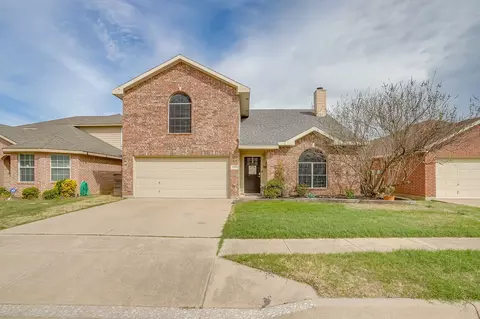 12229 Shadow Wood Trl, Burleson, TX 76028