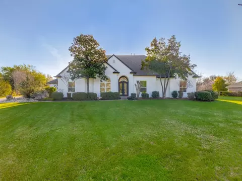19 Meadowcreek Dr, Melissa, TX 75454