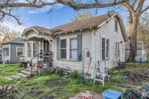 617 Mulberry St, Teague, TX 75860