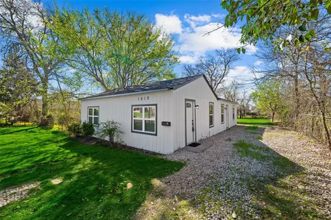 1512 NE 34th St, Fort Worth, TX 76106