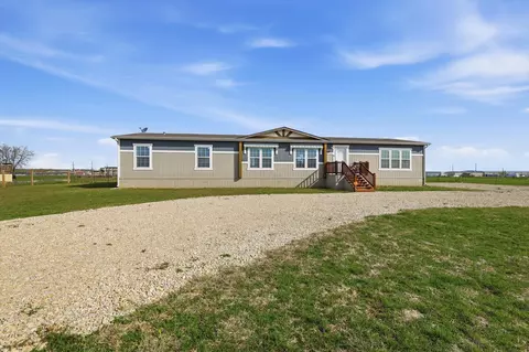 1115 Daytona Dr, Rhome, TX 76078