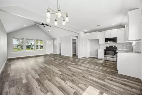 Living - 608 E South St, Itasca, TX 76055 photo 7 of 7