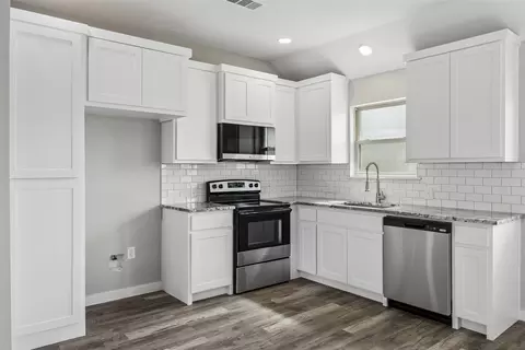 Kitchen - 608 E South St, Itasca, TX 76055 photo 1 of 1