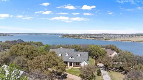 2306 Winton Terrace Ct, Granbury, TX 76048