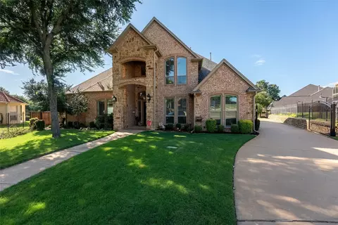 2 Pond View Ct, Mansfield, TX 76063