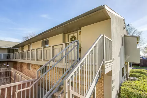 4908 Byers Ave #C4, Fort Worth, TX 76107