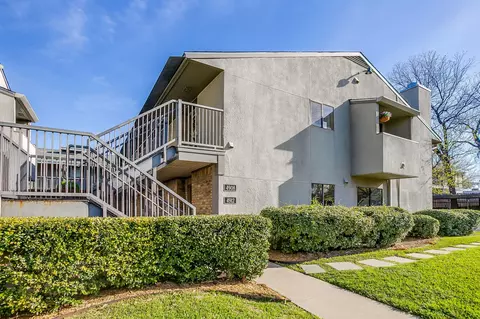 4908 Byers Ave #C4, Fort Worth, TX 76107