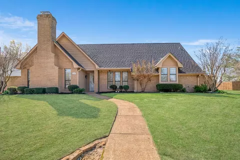 420 39th St SE, Paris, TX 75460