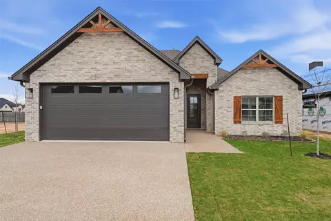 13013 Rainier Dr, Woodway, TX 76712