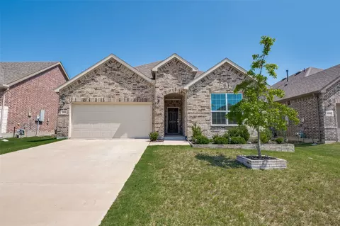 1005 Adelyn St, Anna, TX 75409