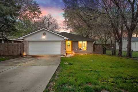 604 Kimbrough St, White Settlement, TX 76108