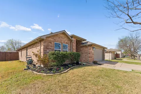 1005 Lowndes Ln, Wylie, TX 75098