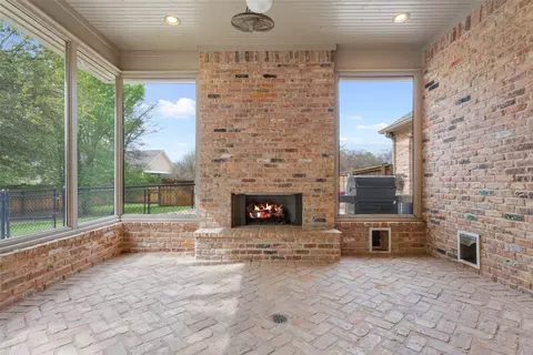 Exterior - 7041 Bending Trl, Mcgregor, TX 76657 photo 4 of 9