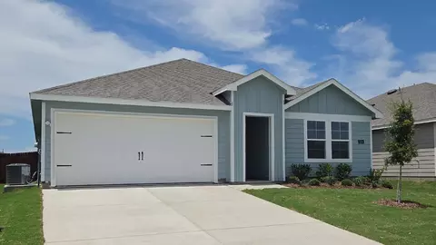 228 Whispering Pine Dr, Royse City, TX 75189