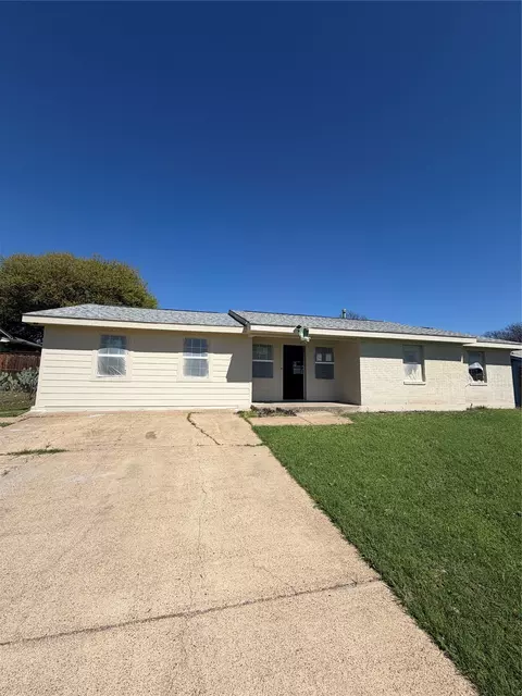 753 Kirnwood Dr, Dallas, TX 75232