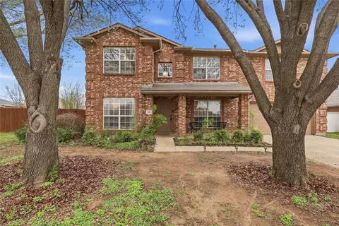 201 Jacob Dr, Glenn Heights, TX 75154