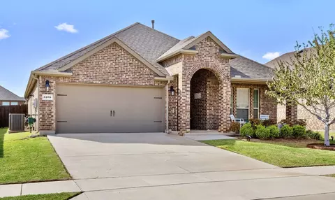 3105 Denver Ave, Aubrey, TX 76227