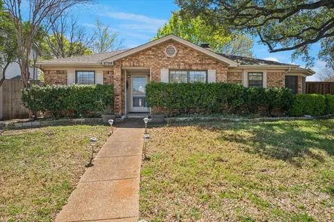 2726 Oak Trl, Carrollton, TX 75007