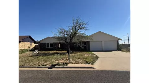 4004 Vicky St, Big Spring, TX 79720