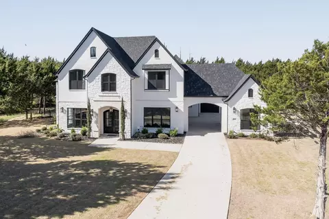 306 Terrace Ln, Cedar Hill, TX 75104
