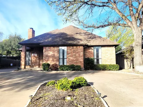 7016 Allen Place Dr, Fort Worth, TX 76116