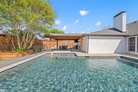 151 Creek Courts Dr, Trophy Club, TX 76262