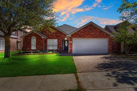 608 Lake Village Dr, Mckinney, TX 75071