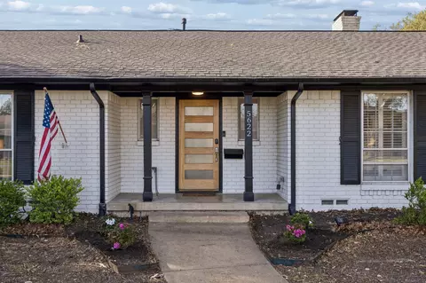 5622 Ledgestone Dr, Dallas, TX 75214