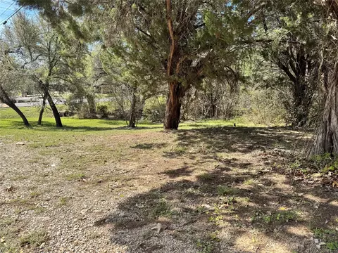4300 Fairway Dr, De Cordova, TX 76049