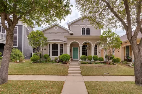 1304 Stone Mountain Pkwy, Savannah, TX 76227