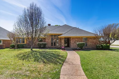 2232 Chadbourne Dr, Plano, TX 75023