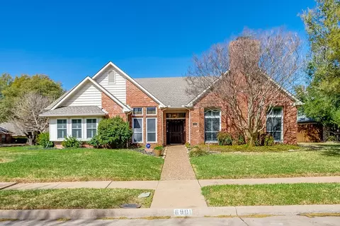 6901 April Way Cir, Plano, TX 75023