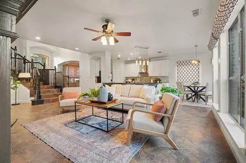 341 Greenfield Dr, Murphy, TX 75094