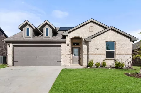 9316 Bali Dr, Fort Worth, TX 76123