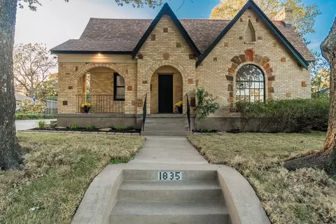 1835 Cedar Crest Blvd, Dallas, TX 75203