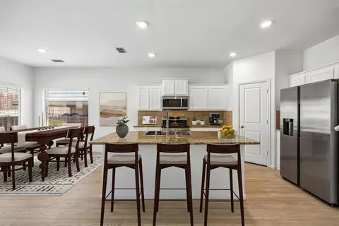10116 Huntersville Trl, Fort Worth, TX 76108