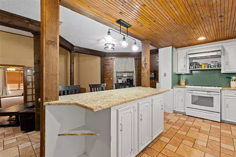 Kitchen - 533 Huffman, Harleton, TX 75651 photo 1 of 3