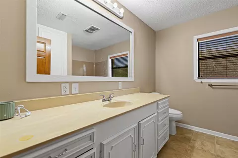 Bath - 533 Huffman, Harleton, TX 75651 photo 5 of 5